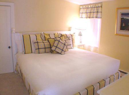 Clarkeston Inn Newport Habitación foto